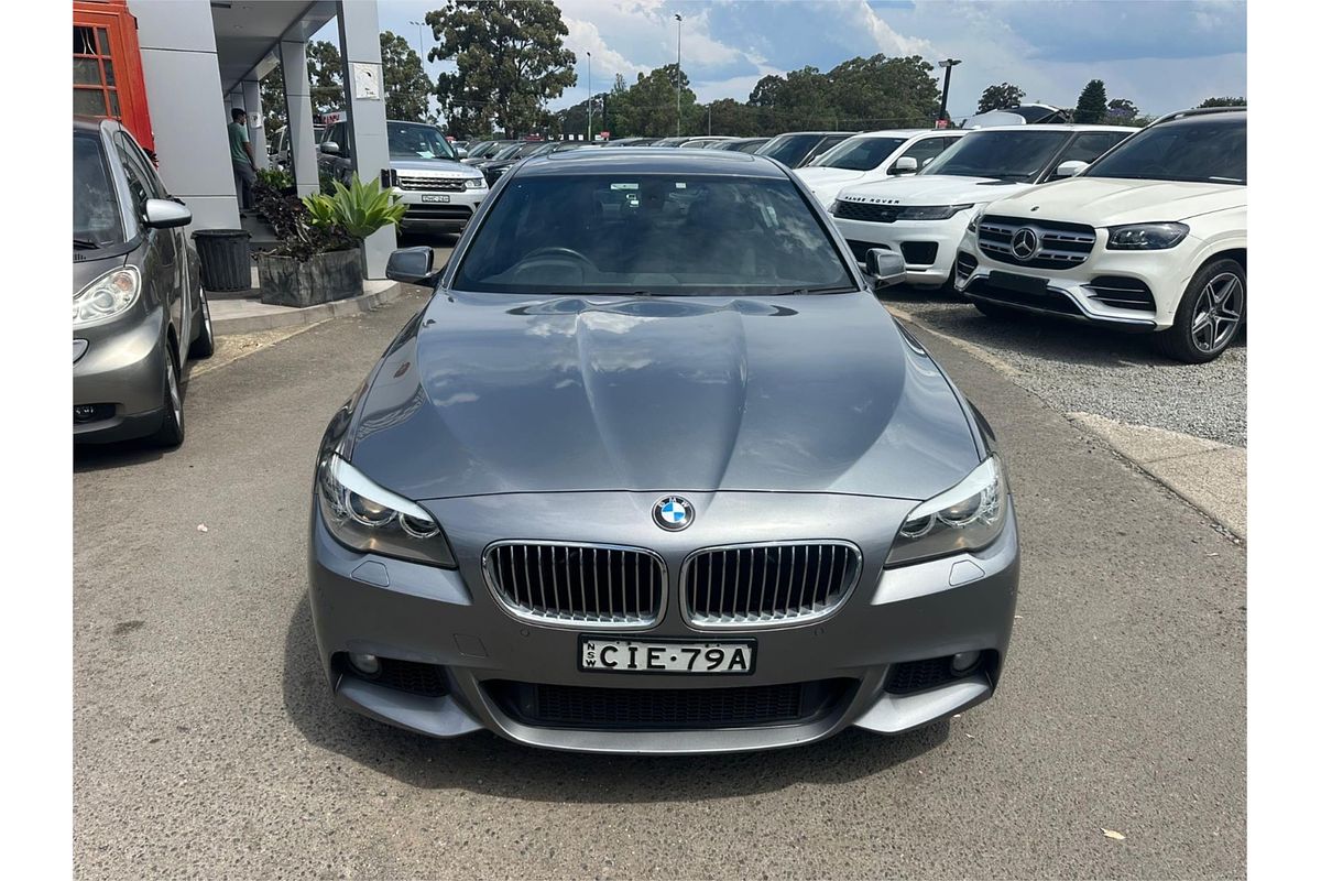 2012 BMW 5 Series 520i F10