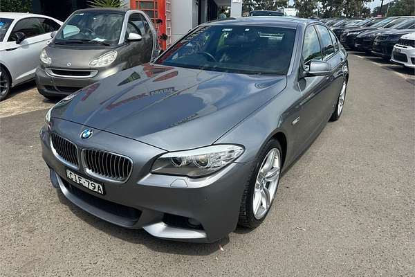 2012 BMW 5 Series 520i F10