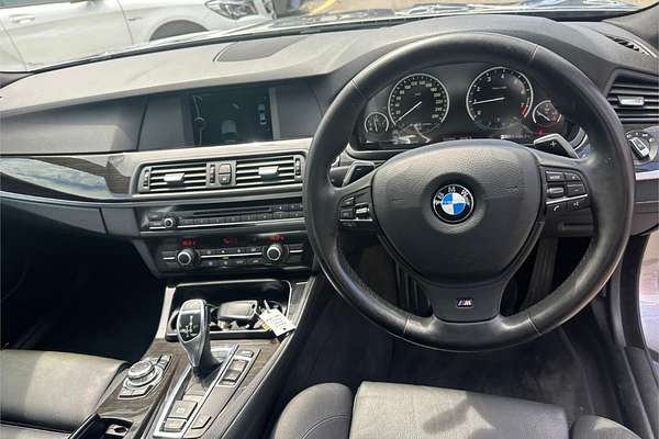 2012 BMW 5 Series 520i F10