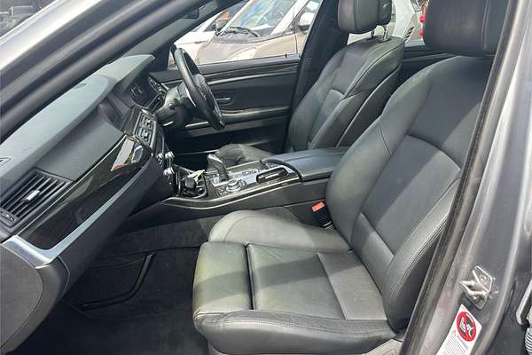 2012 BMW 5 Series 520i F10