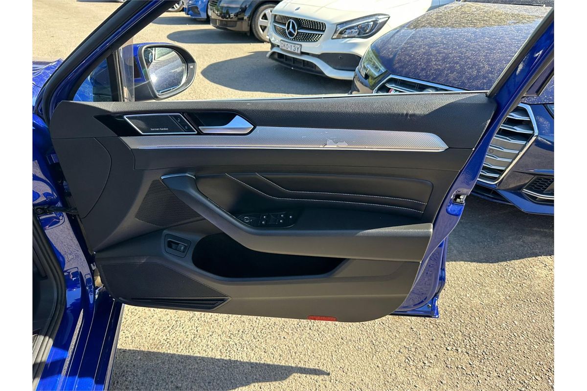 2021 Volkswagen Passat 206TSI R-Line B8