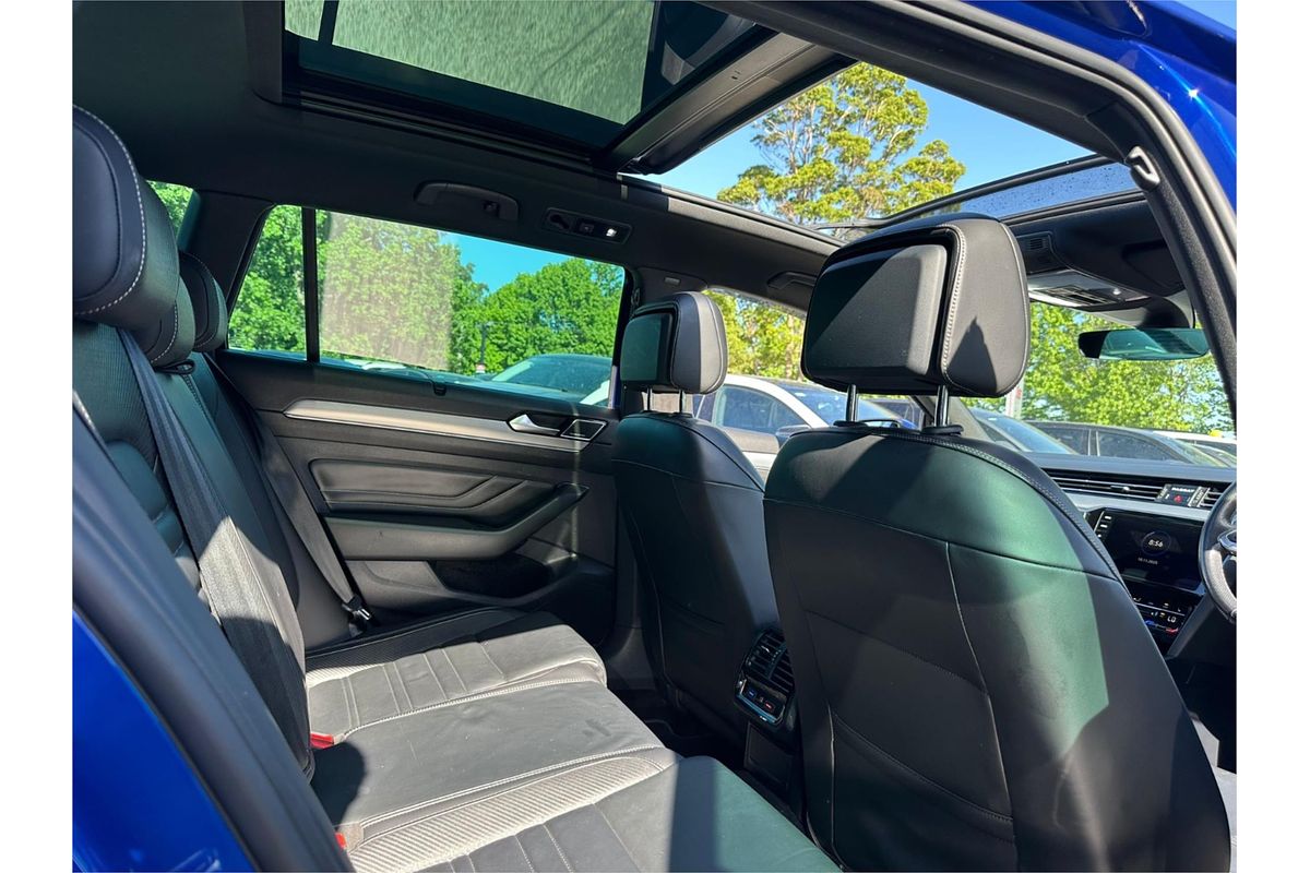 2021 Volkswagen Passat 206TSI R-Line B8