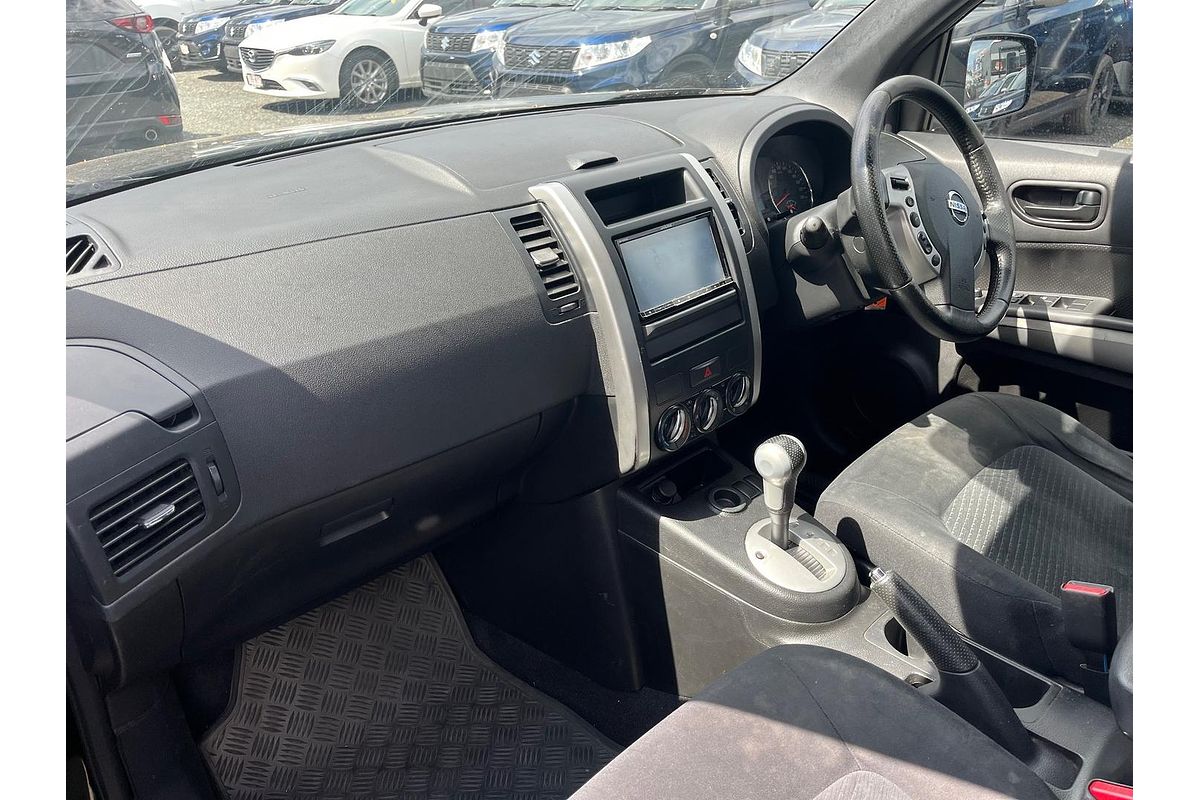 2013 Nissan X-TRAIL ST T31