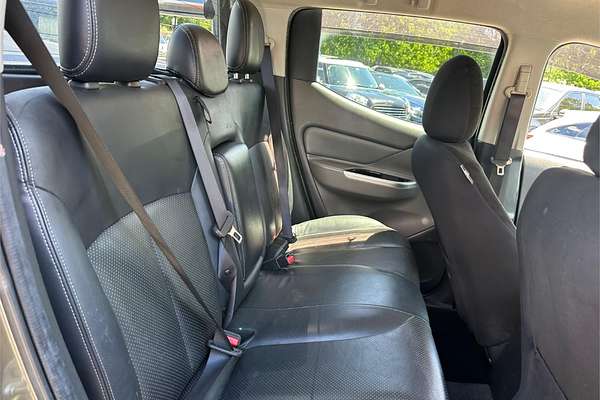 2015 Mitsubishi Triton Exceed MQ 4X4