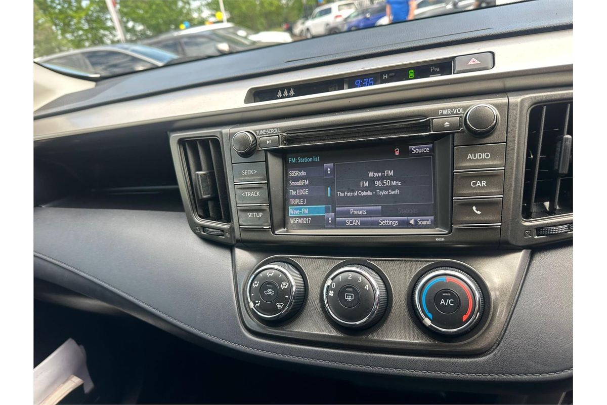 2014 Toyota RAV4 GX ZSA42R