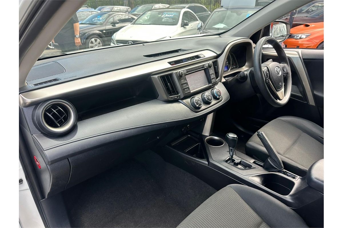 2014 Toyota RAV4 GX ZSA42R