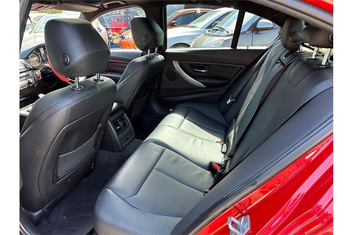 2013 BMW 3 20i LUXURY LINE F30