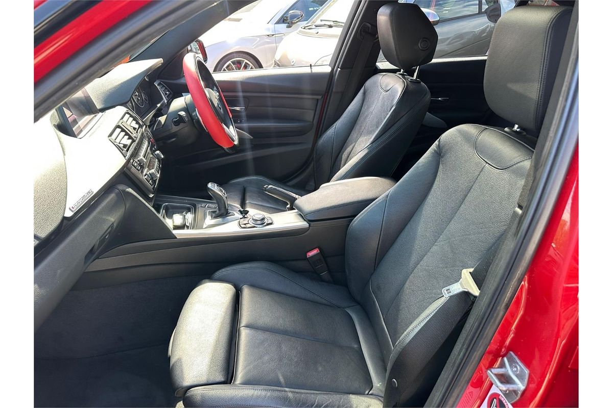 2013 BMW 3 20i LUXURY LINE F30
