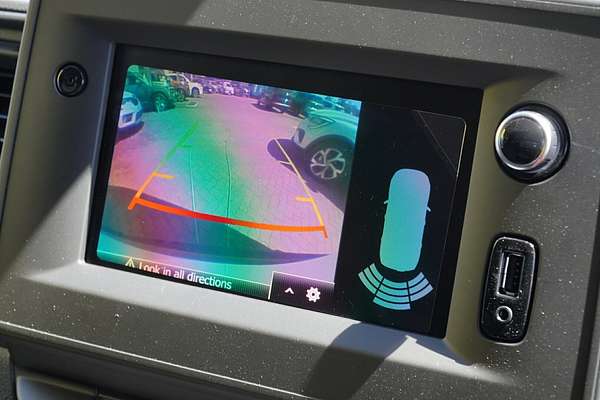 2024 Renault Master Pro 110kW X62 Phase 2 MWB Mid Roof