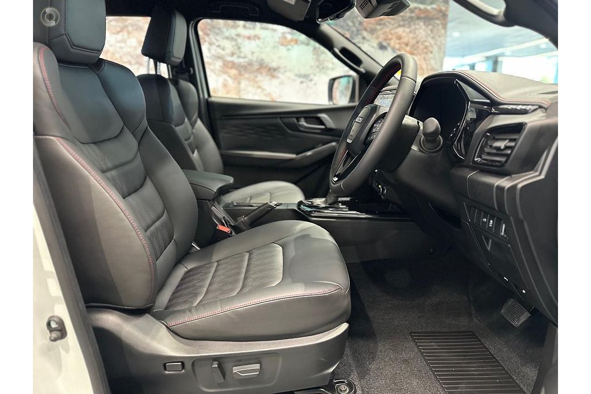 2025 Isuzu D-MAX X-TERRAIN 4X4