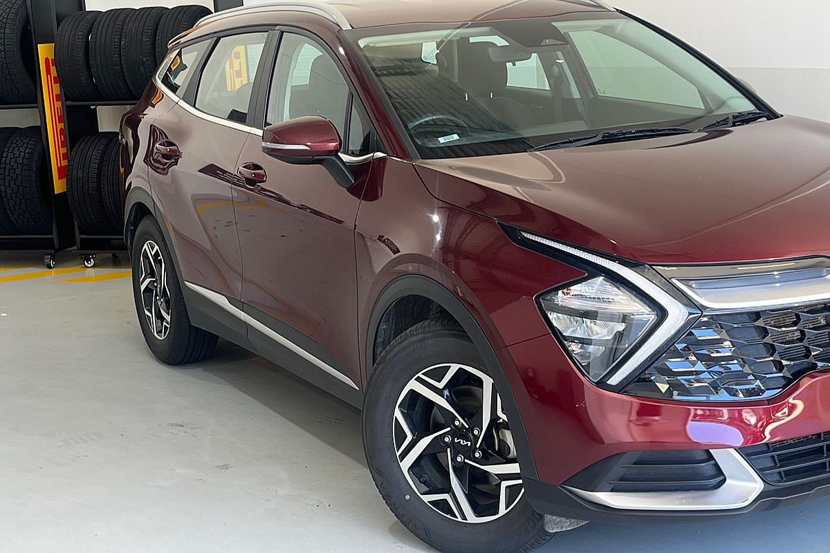 2022 Kia Sportage S NQ5