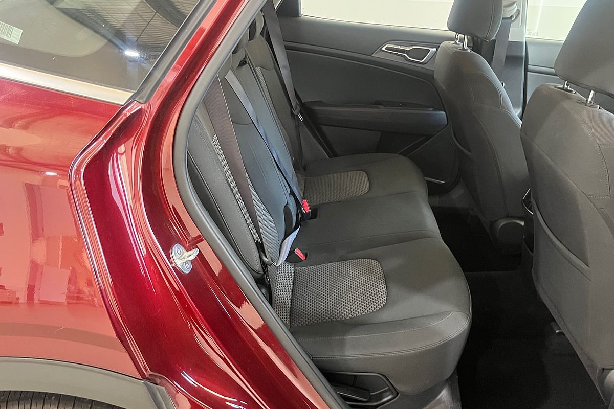 2022 Kia Sportage S NQ5