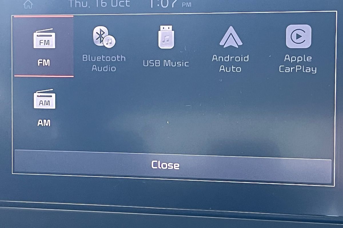 2022 Kia Sportage S NQ5