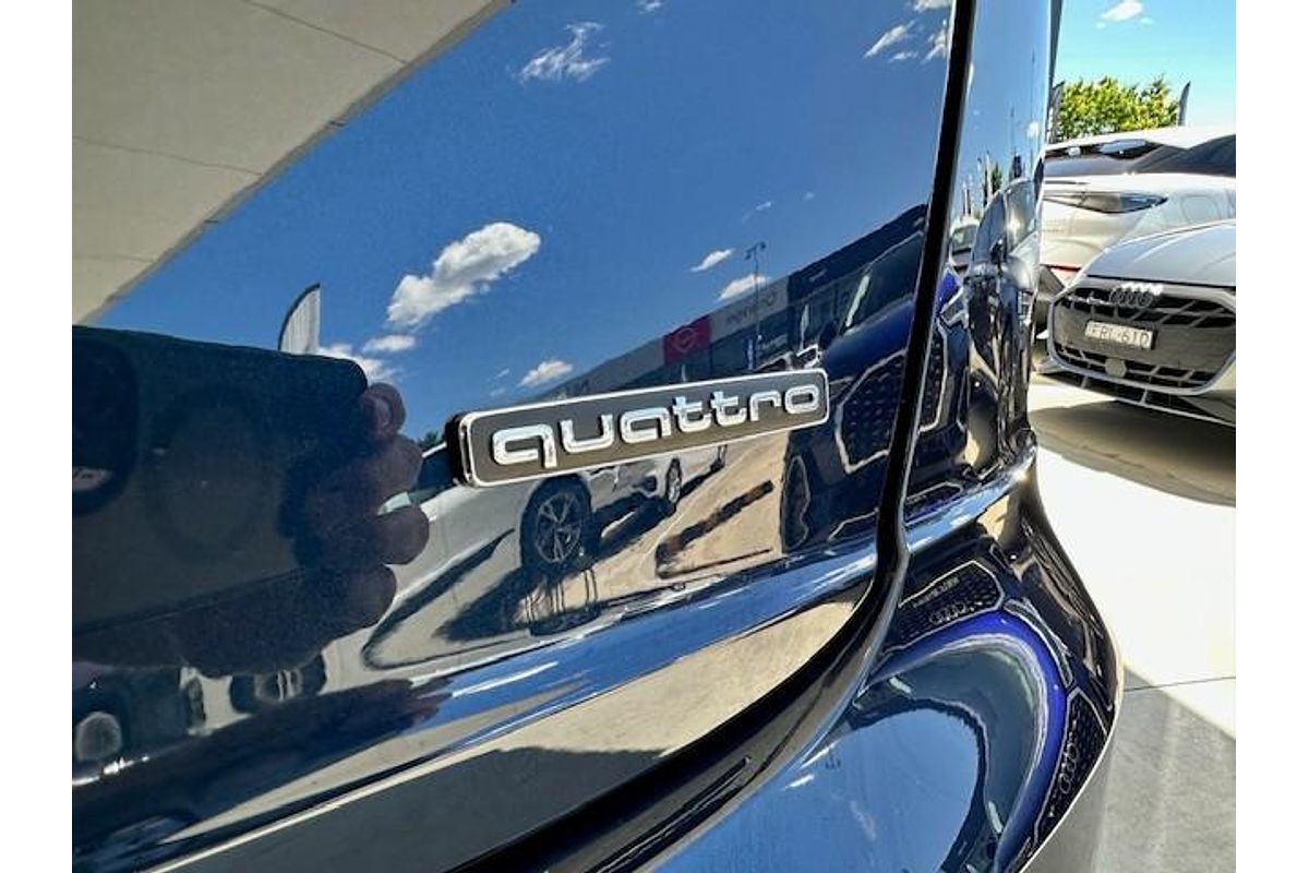 2025 Audi Q8 50 TDI S line F1