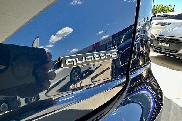 2025 Audi Q8 50 TDI S line F1