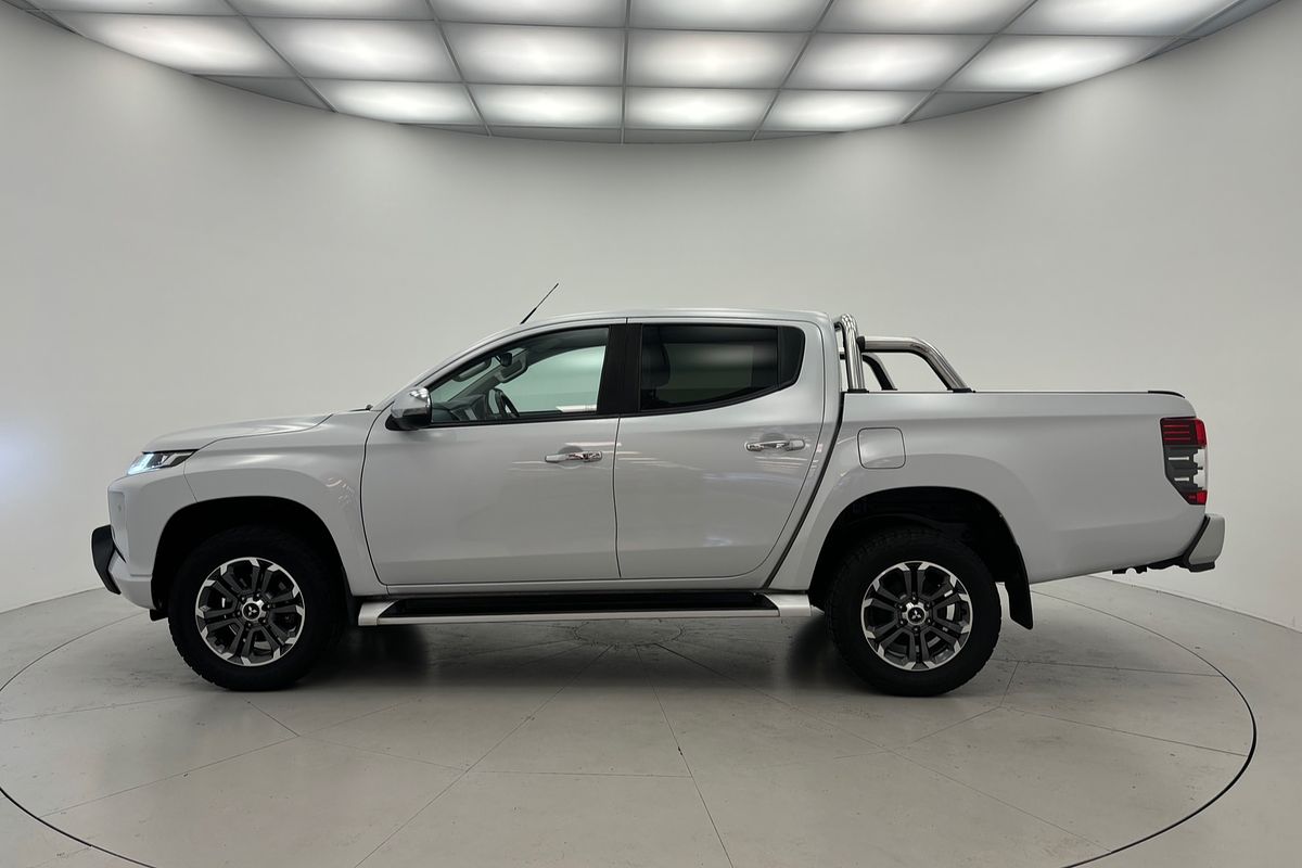 2019 Mitsubishi MR Triton GLS PREM 2.4L D 6A/T 4X4 DC PU 2019 Mitsubishi MR Triton GLS PREM 2.4L D 6A/T 4X4 DC PU