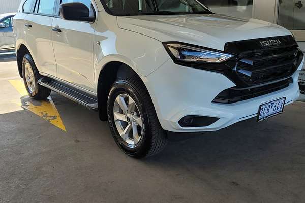 2024 Isuzu MU-X LS-M