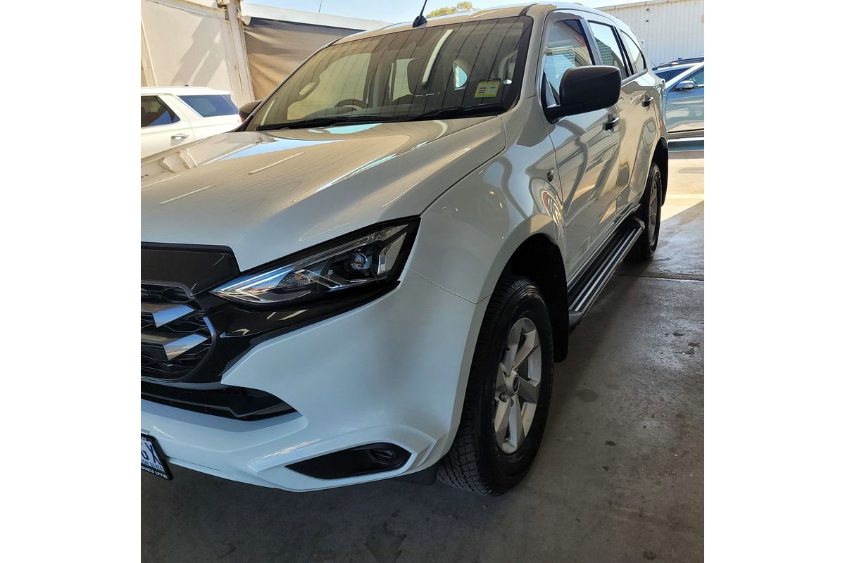 2024 Isuzu MU-X LS-M