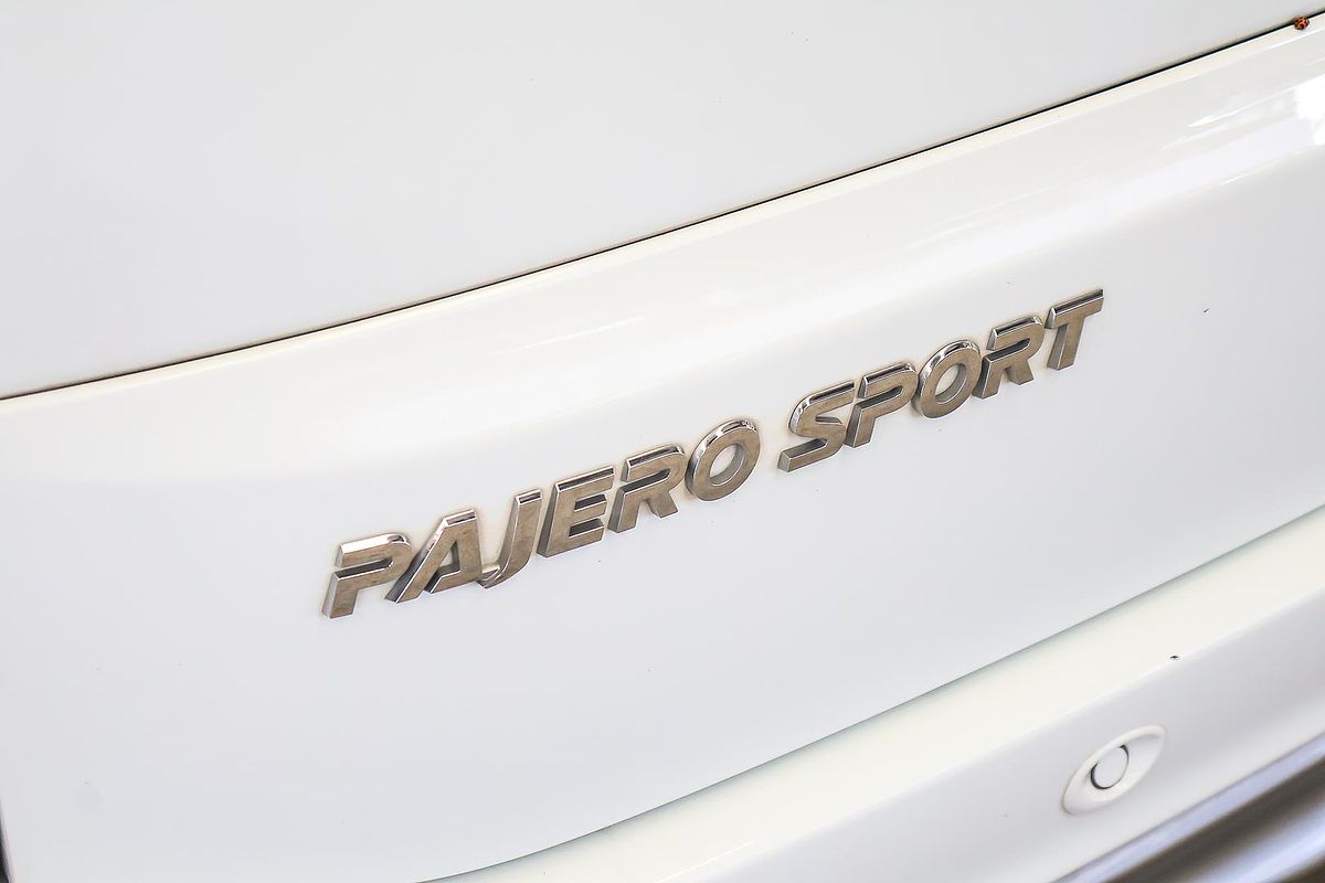 2018 Mitsubishi Pajero Sport GLX QE