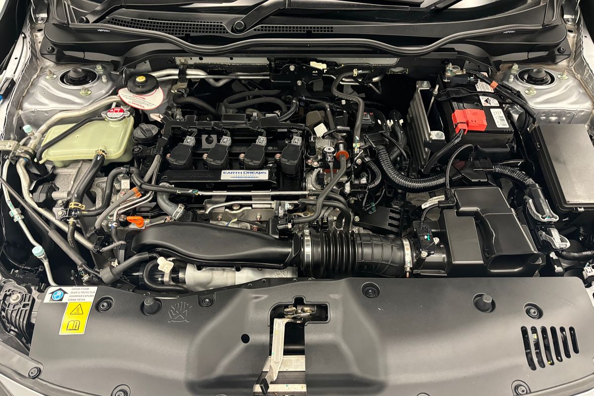 2017 Honda Civic VTi-LX 10th Gen