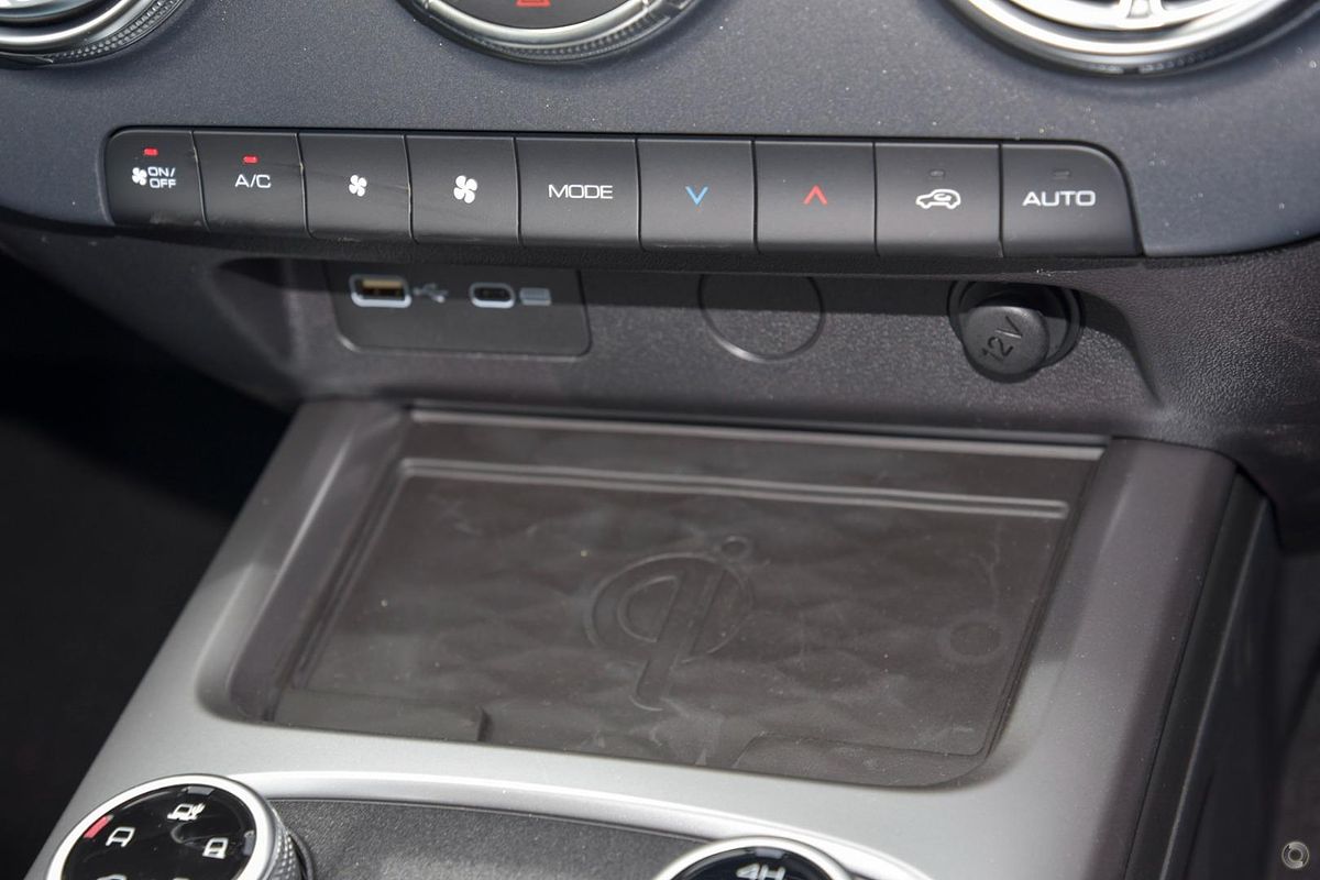 2025 GWM Tank 300 Ultra P01