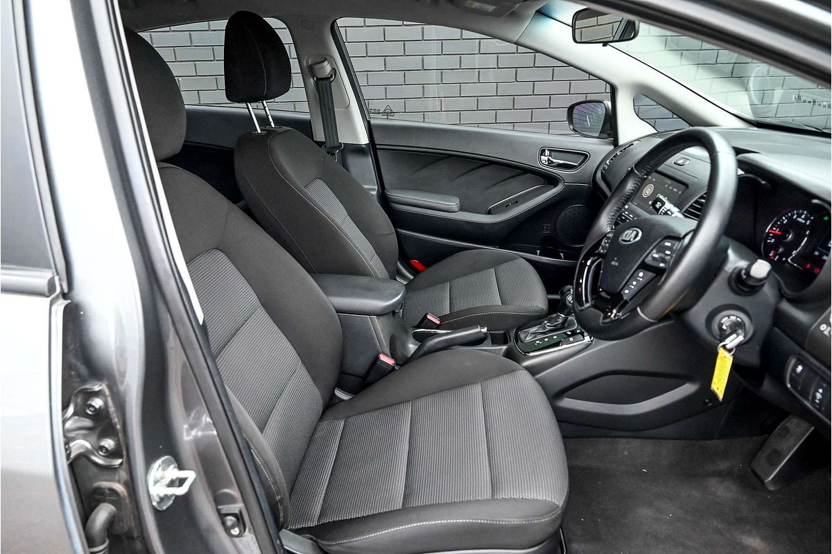 2017 Kia Cerato Sport YD