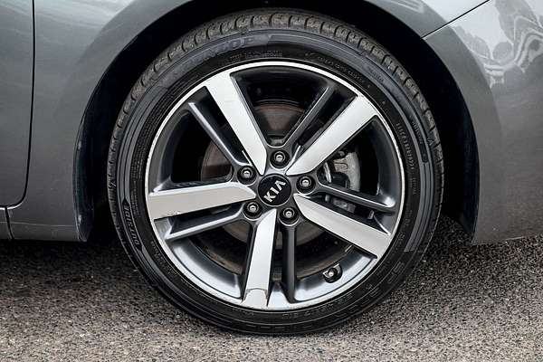 2017 Kia Cerato Sport YD