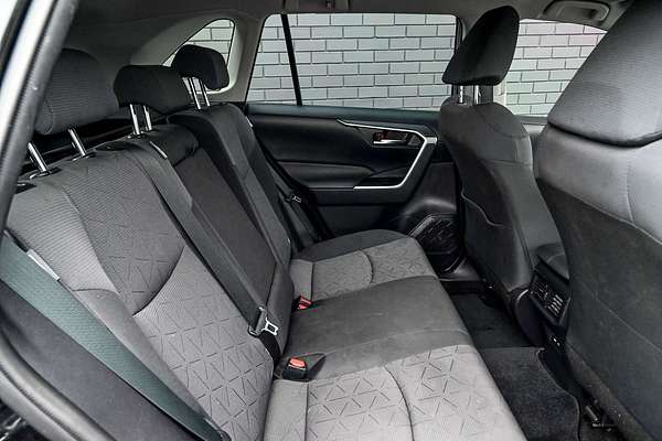 2021 Toyota RAV4 GXL AXAH52R