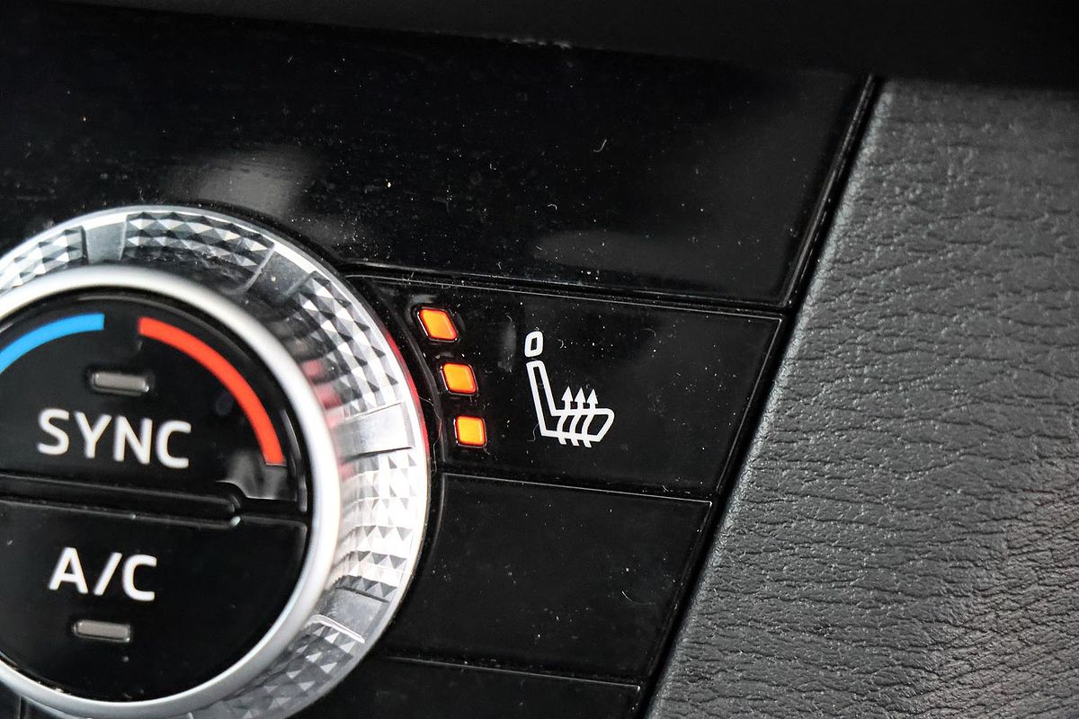 2023 Mitsubishi Outlander PHEV Exceed ZM