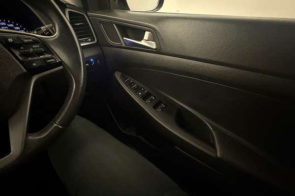 2018 Hyundai Tucson Highlander TLE2