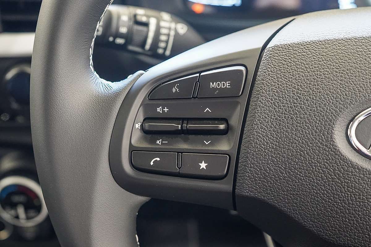 2025 Hyundai Venue Elite QX.V5