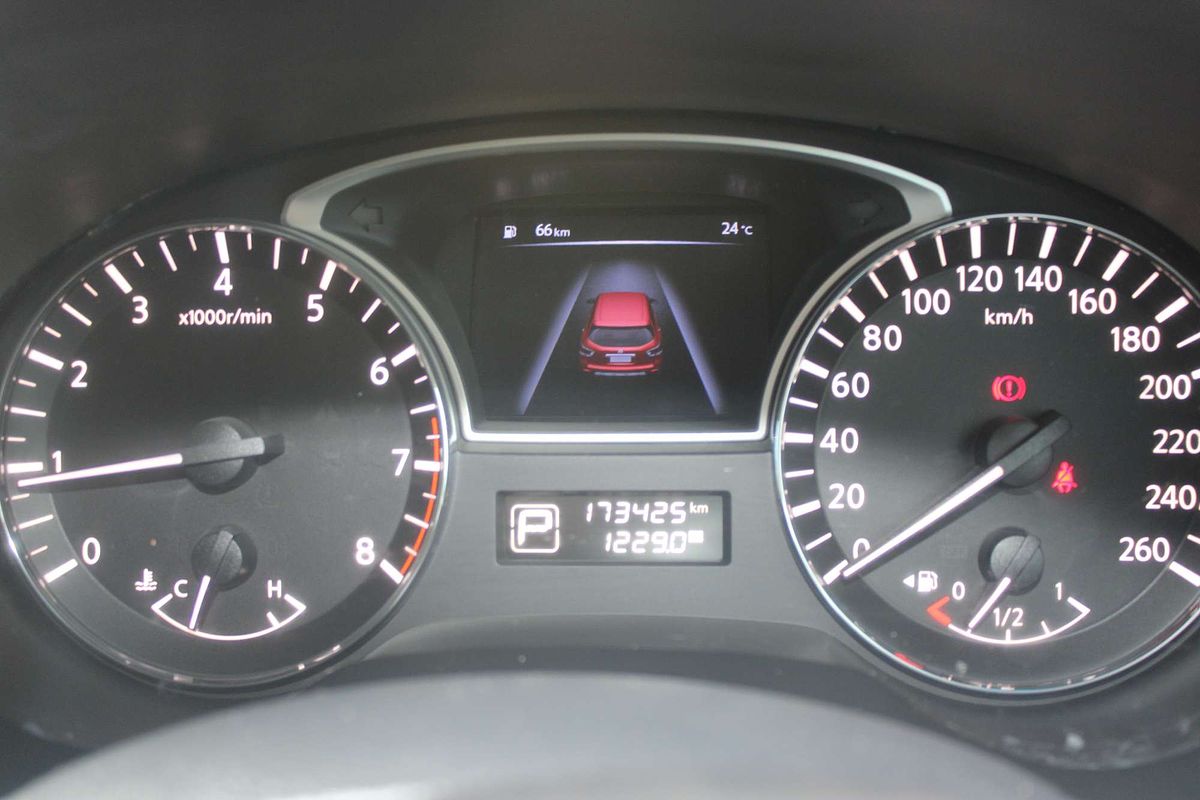 2014 NISSAN PATHFINDER ST (4x2) CONTINUOUS VARIABLE 4D WAGON V6