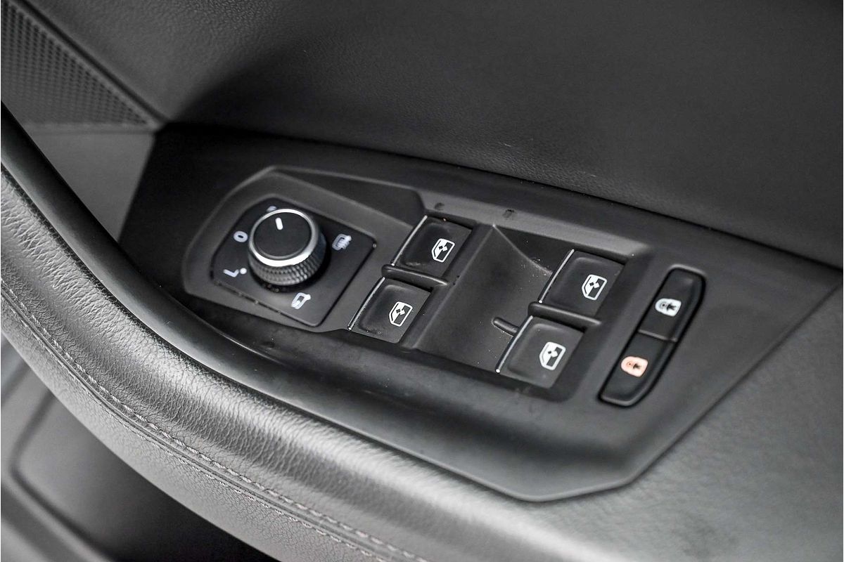 2019 Volkswagen Touareg 190TDI Launch Edition CR