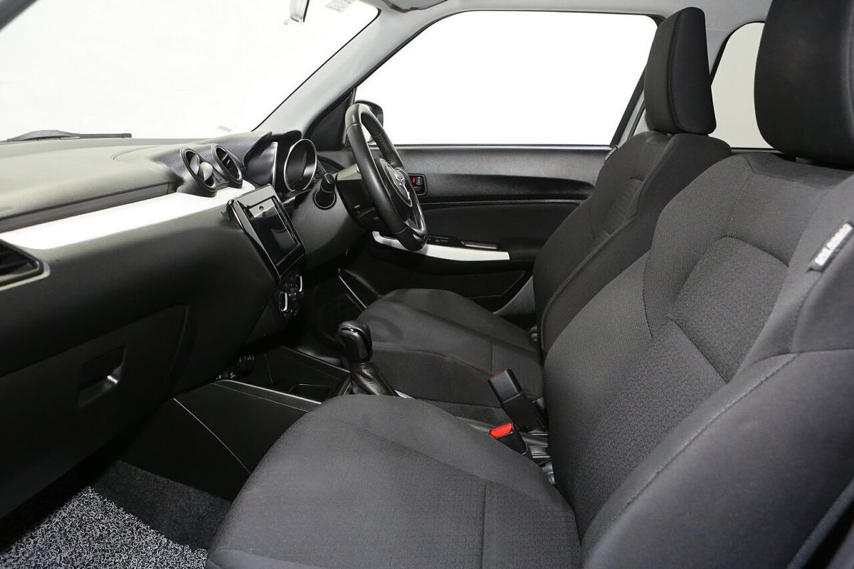 2019 Suzuki Swift GL Navigator AZ