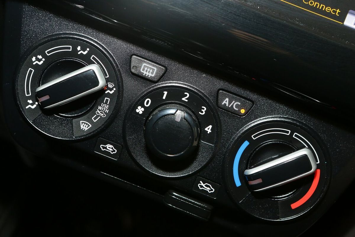 2019 Suzuki Swift GL Navigator AZ