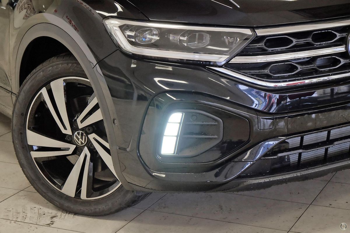 2025 Volkswagen T-Roc 140TSI R-Line D11