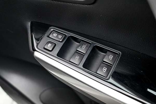 2022 Mitsubishi Pajero Sport GLS QF