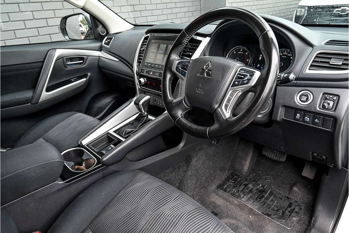 2022 Mitsubishi Pajero Sport GLS QF