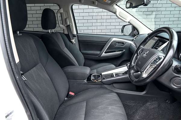 2022 Mitsubishi Pajero Sport GLS QF