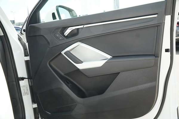 2022 Audi Q3 35 TFSI S line F3