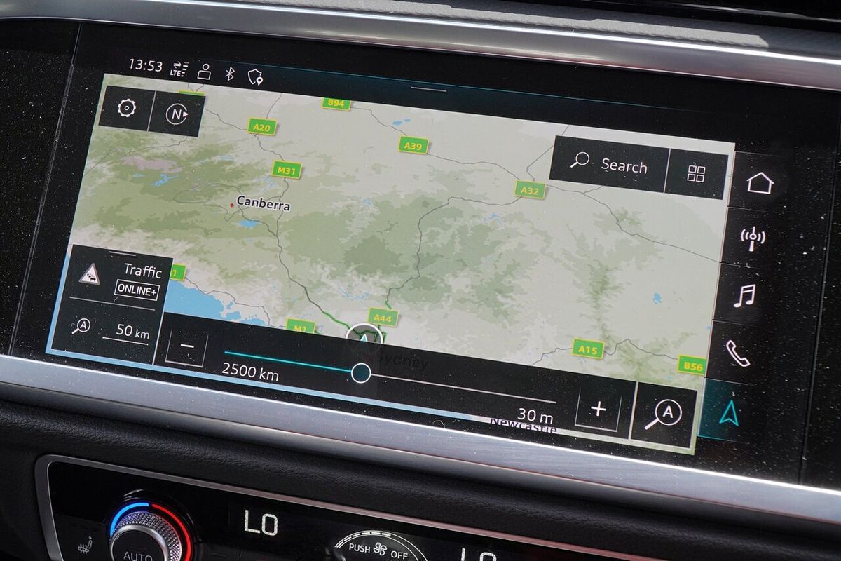 2022 Audi Q3 35 TFSI S line F3