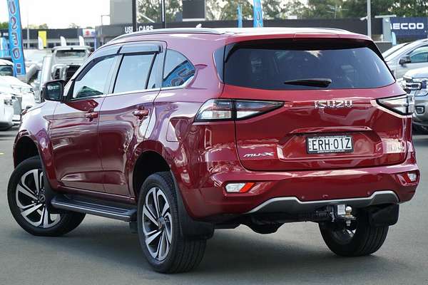2021 Isuzu MU-X LS-T