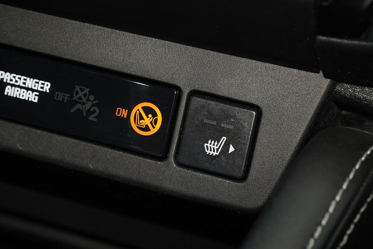 2021 Isuzu MU-X LS-T