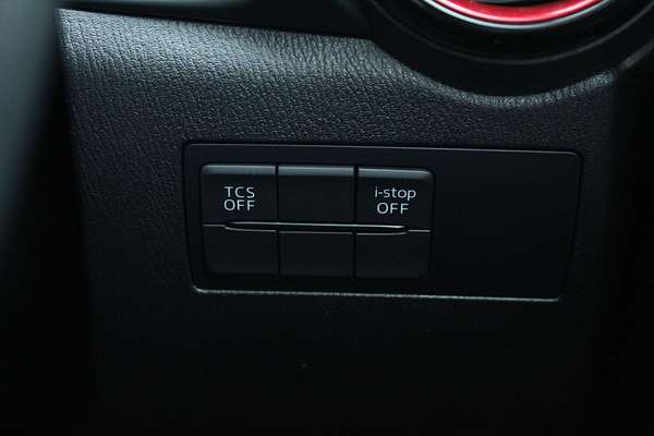 2016 Mazda CX-3 Maxx DK