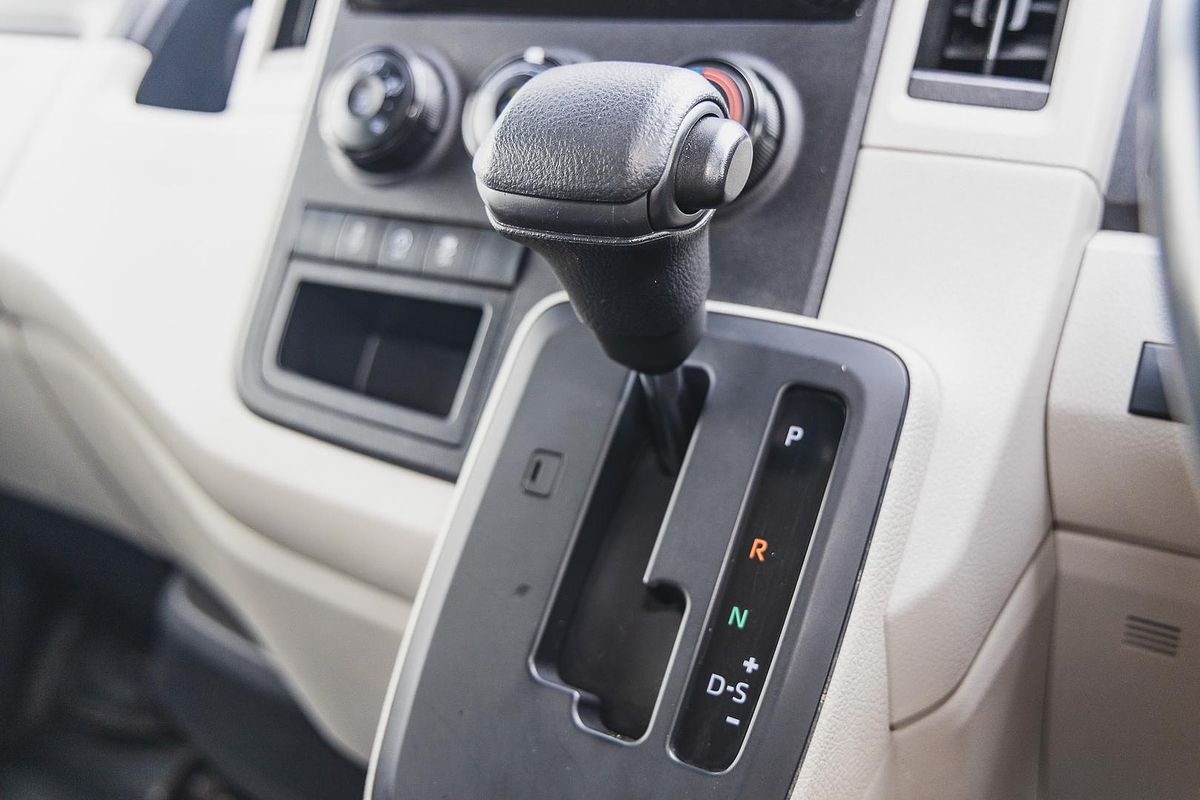 2019 Toyota Hiace GDH300R LWB