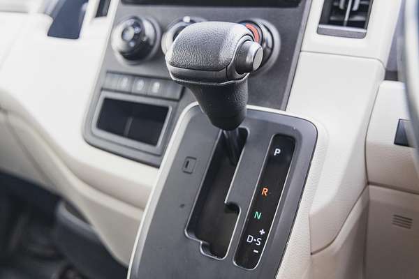 2019 Toyota Hiace GDH300R LWB