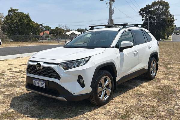 2021 Toyota RAV4 GXL MXAA52R