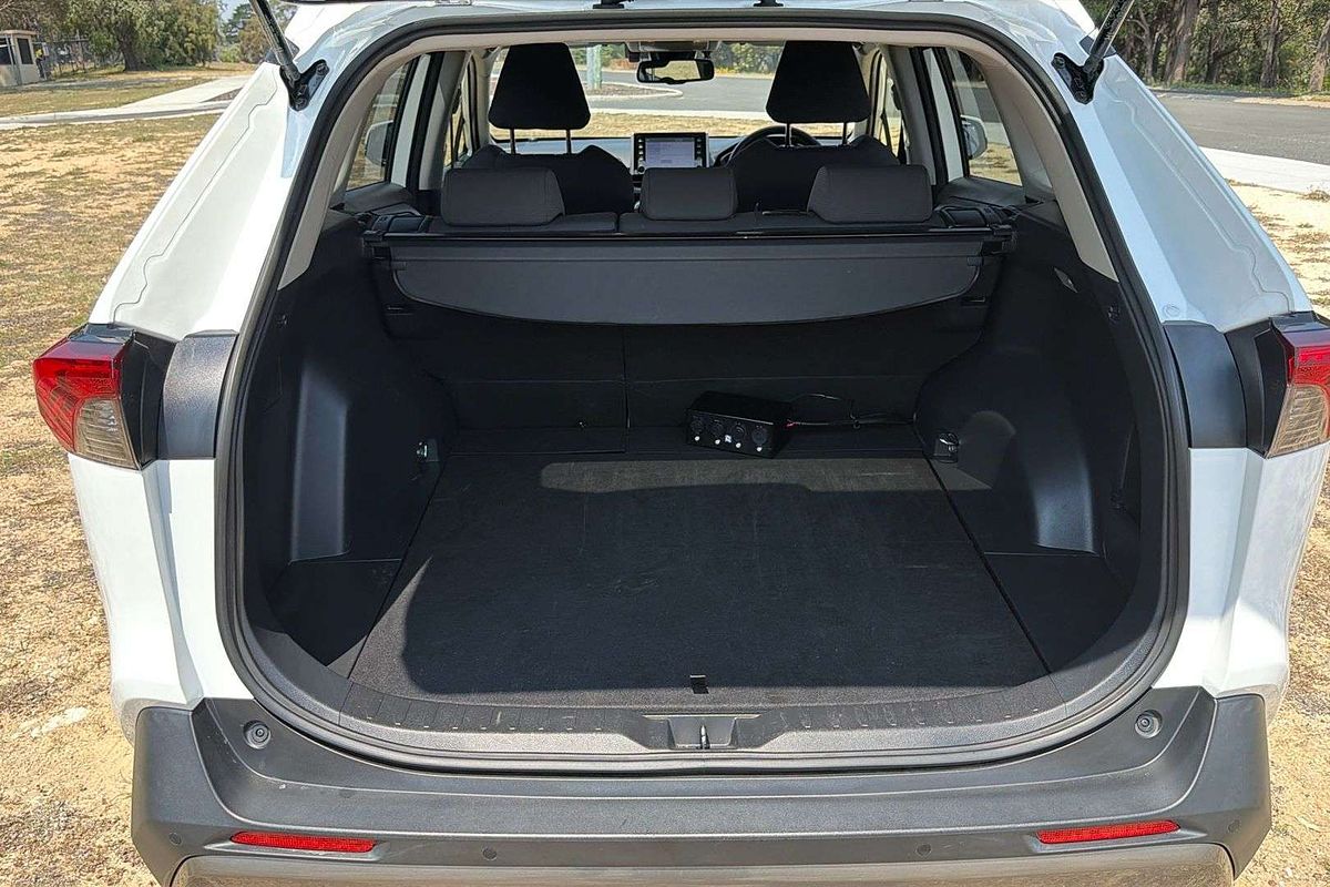 2021 Toyota RAV4 GXL MXAA52R