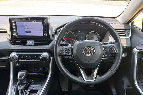 2021 Toyota RAV4 GXL MXAA52R