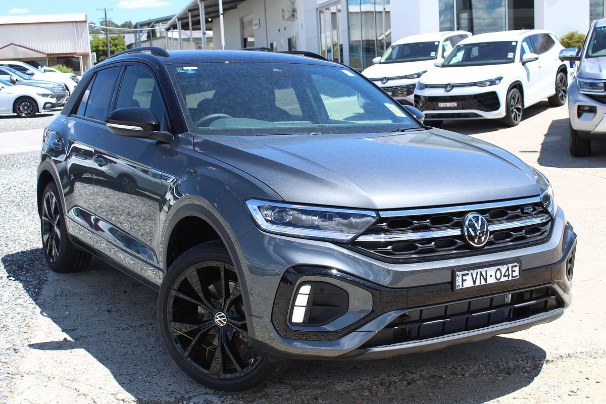 2025 Volkswagen T-Roc 140TSI R-Line D11